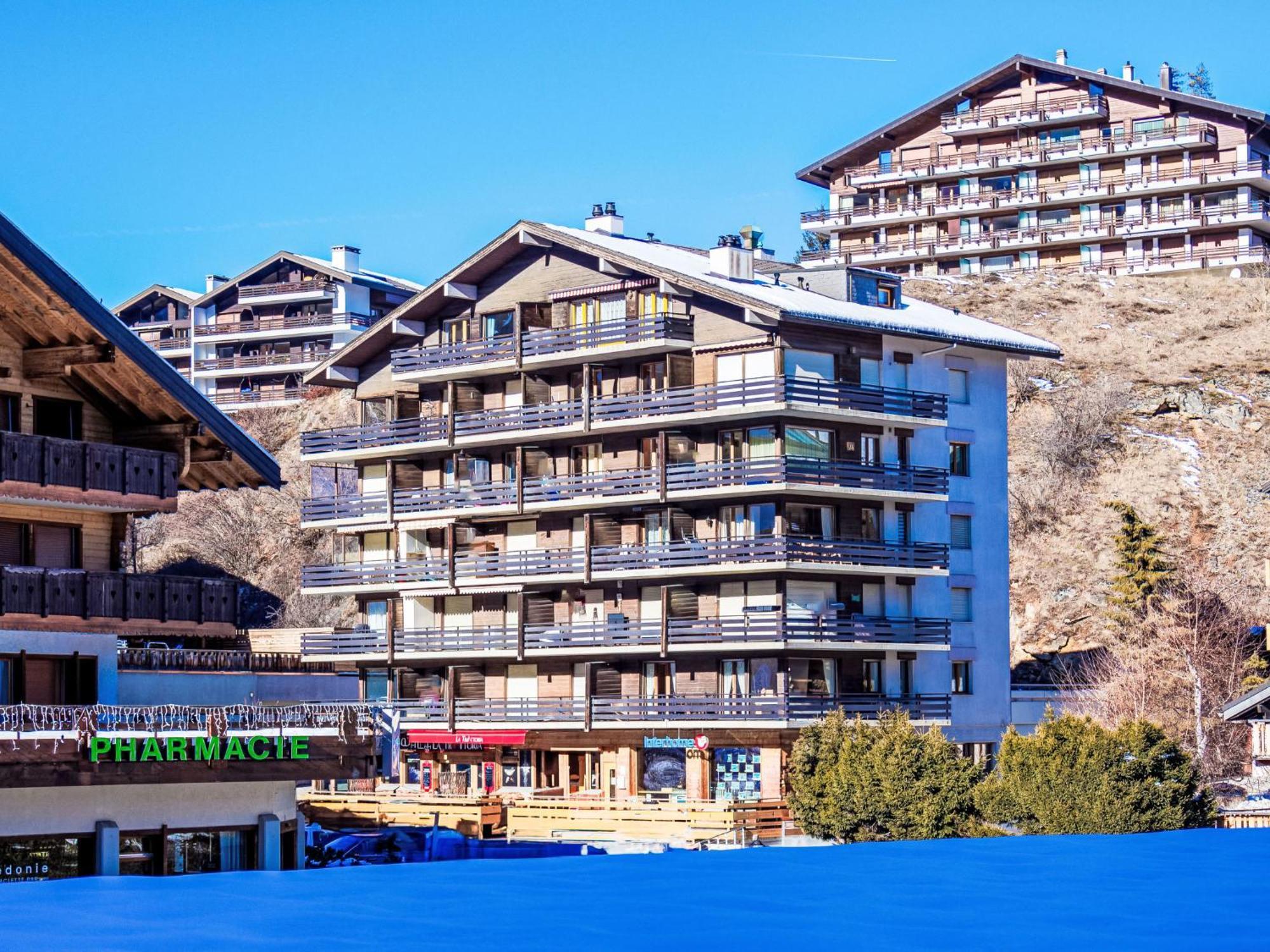 Studio Beau Sejour 26 By Interhome Нендаз Екстериор снимка